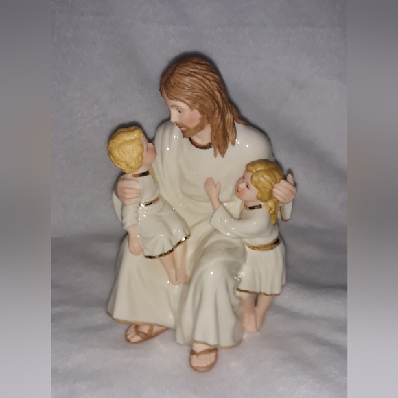 Lenox THE CHILDREN'S BLESSING Figurine Jesus With Boy & Girl Box included - Picture 8 of 12